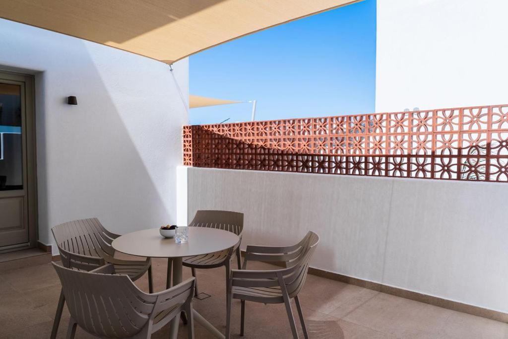 Agios Georgios  Peranosa The Residencyアパートホテル エクステリア 写真